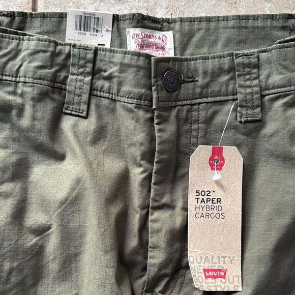Men's Olive Cargo Pants - Picture 3 of 7
